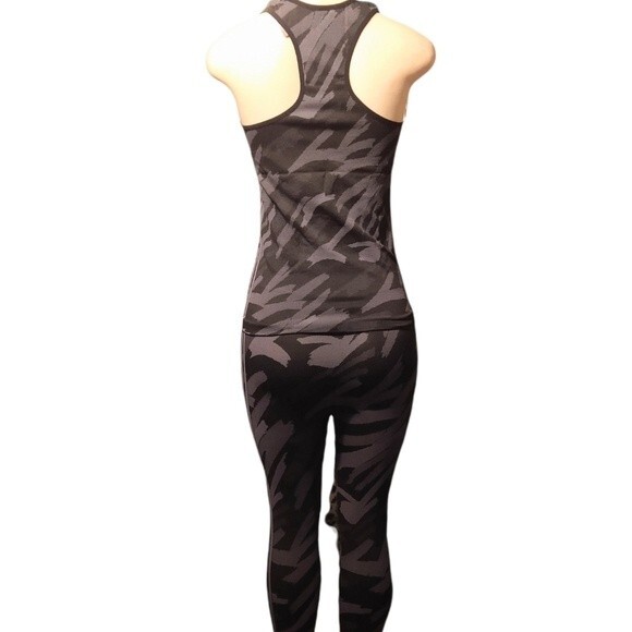 Gray/Black Exercise Suit - Picture 3 of 6